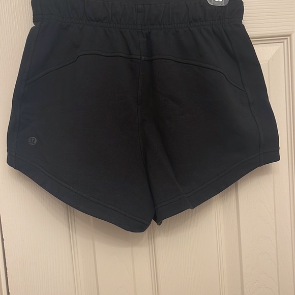 Lululemon Inner Glow High-Rise Short 3" - Picture 3 of 3